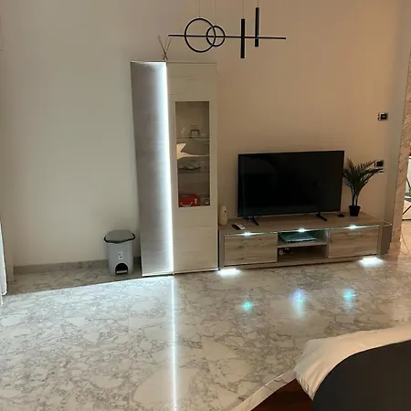 Ly Appartement Mestre